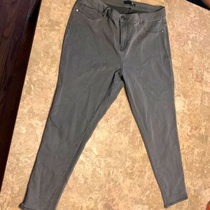 1822 Gray Denim jeans